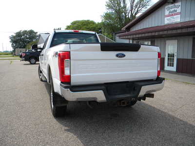 2018 Ford F350 Crew Cab, $24995. Photo 4