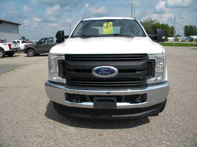 2018 Ford F350 Crew Cab, $24995. Photo 11