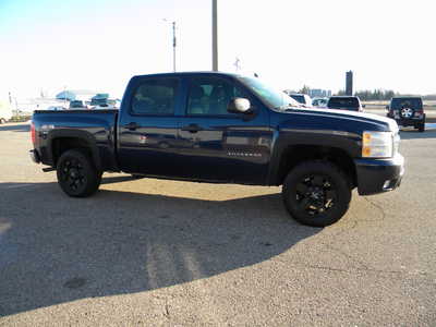2011 Chevrolet 1500 Crew Cab, $14995. Photo 2