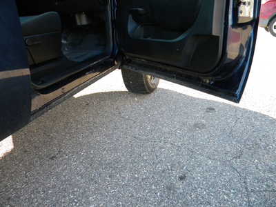 2011 Chevrolet 1500 Crew Cab, $14995. Photo 4