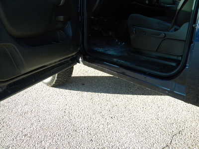 2011 Chevrolet 1500 Crew Cab, $14995. Photo 9