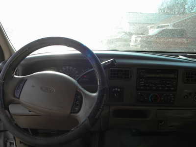 2001 Ford F250 Ext Cab, $7995. Photo 11