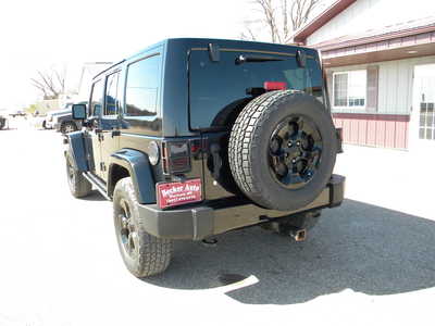 2015 Jeep Wrangler Unlimited, $17500. Photo 3