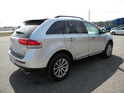 2011 Lincoln MKX, $8995. Photo 7