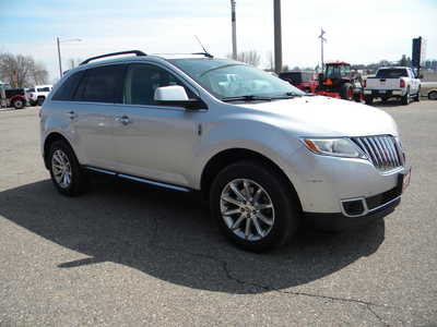 2011 Lincoln MKX, $8995. Photo 9