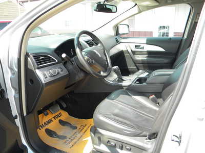2011 Lincoln MKX, $8995. Photo 12