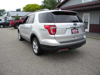 2019 Ford Explorer, $16995. Photo 4