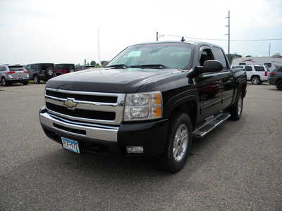 2011 Chevrolet 1500 Crew Cab, $10995. Photo 4