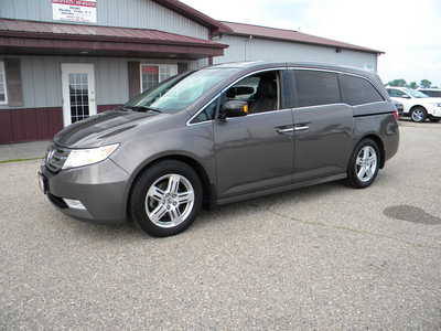 2011 Honda Odyssey, $. Photo 2