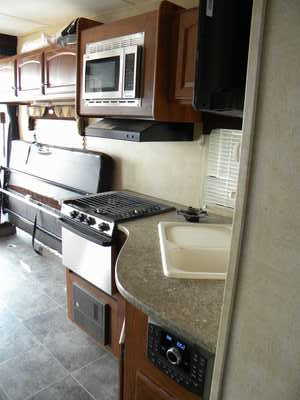 2013 Keystone , $15995. Photo 12