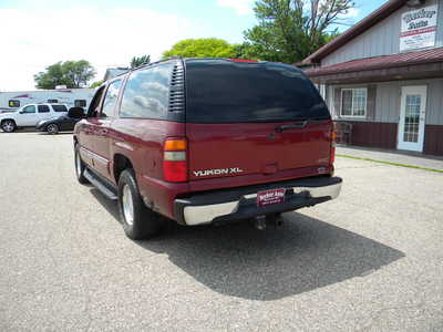 2003 GMC Yukon XL, $2300. Photo 4