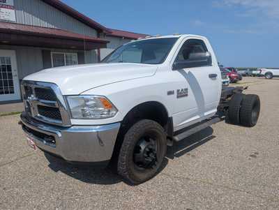 2017 Dodge 3500 Reg Cab, $24995. Photo 2