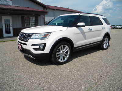 2016 Ford Explorer, $14995. Photo 1