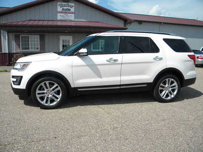 2016 Ford Explorer, $14995. Photo 2