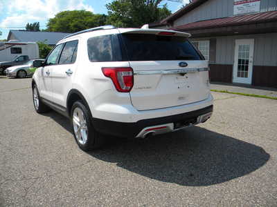 2016 Ford Explorer, $14995. Photo 4