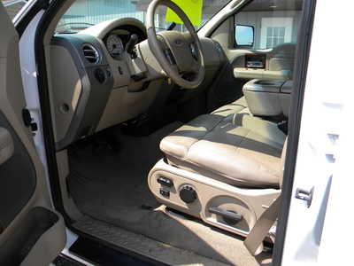 2006 Ford F150 Crew Cab, $10995. Photo 11