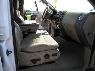 2006 Ford F150 Crew Cab, $10995. Photo 12