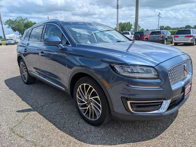 2019 Lincoln Nautilus, $21995. Photo 4
