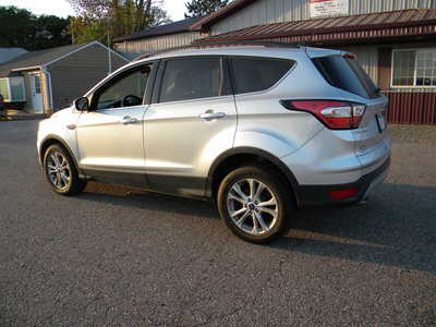 2018 Ford Escape, $12995. Photo 3