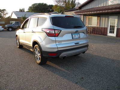2018 Ford Escape, $12995. Photo 4