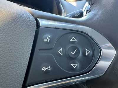 2021 Chevrolet Traverse, $24869.00. Photo 11