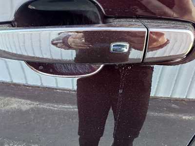 2021 Chevrolet Traverse, $24869.00. Photo 7