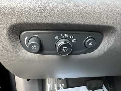 2021 Chevrolet Traverse, $24869.00. Photo 9