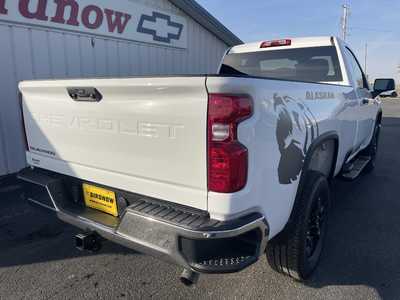 2025 Chevrolet 2500 Reg Cab, $49790.00. Photo 3