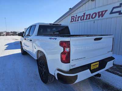 2022 Chevrolet 1500 Crew Cab, $34599.00. Photo 8