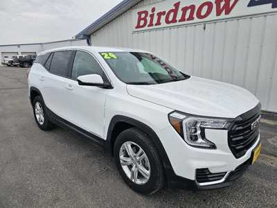 2024 GMC Terrain, $23999.00. Photo 2