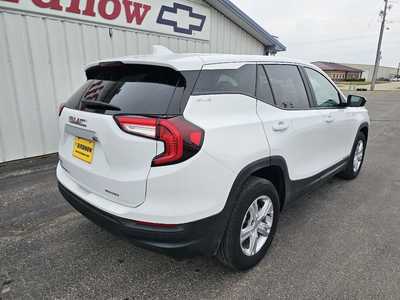 2024 GMC Terrain, $23999.00. Photo 4