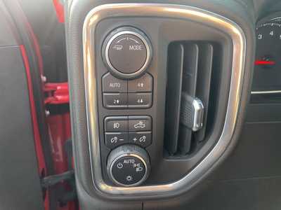 2021 Chevrolet 1500 Crew Cab, $28899.00. Photo 11