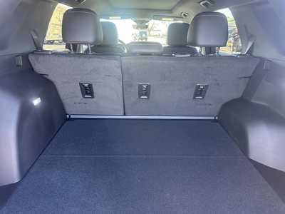 2025 Chevrolet Equinox, $37890.00. Photo 8