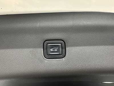 2022 Buick Enclave, $21999.00. Photo 8
