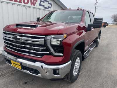 2025 Chevrolet 2500 Crew Cab, $76290.00. Photo 6
