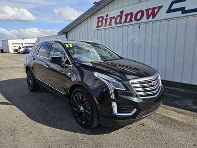 2017 Cadillac XT5, $18950.00. Photo 2