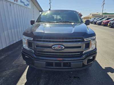 2020 Ford F150 Crew Cab, $31990.00. Photo 3