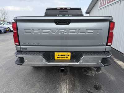 2025 Chevrolet 3500 Crew Cab, $76490.00. Photo 9