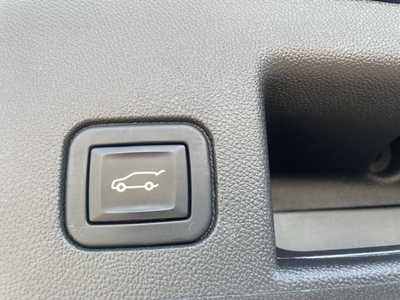 2022 Chevrolet Equinox, $22899.00. Photo 10