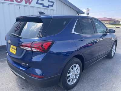 2022 Chevrolet Equinox, $22899.00. Photo 2