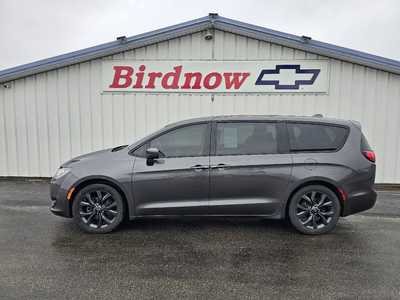 2018 Chrysler Pacifica, $14599.00. Photo 5