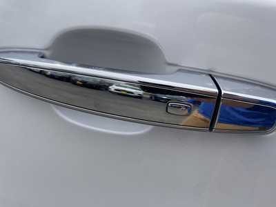 2023 Chevrolet Traverse, $39850.00. Photo 11