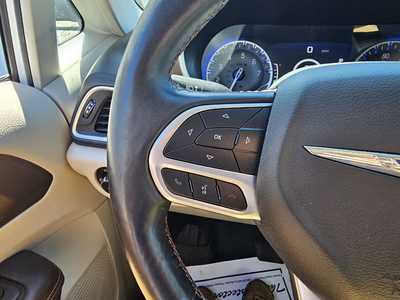 2017 Chrysler Pacifica, $11599.00. Photo 10