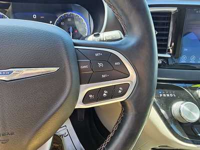 2017 Chrysler Pacifica, $11599.00. Photo 11