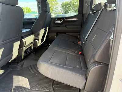 2024 Chevrolet 1500 Crew Cab, $49599.00. Photo 11