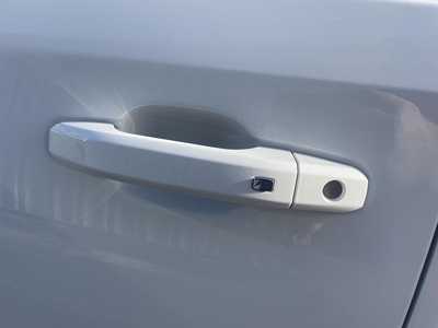 2024 Chevrolet 1500 Crew Cab, $49990.00. Photo 9