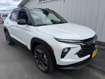 2025 Chevrolet TrailBlazer, $33265.00. Photo 2