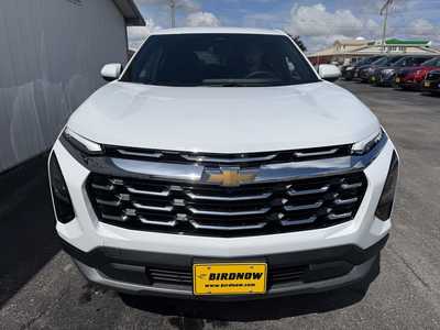 2026 Chevrolet Equinox, $34045.00. Photo 4
