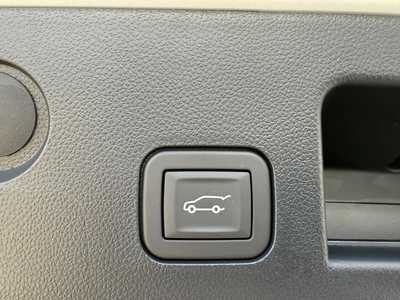 2026 Chevrolet Equinox, $34045.00. Photo 8