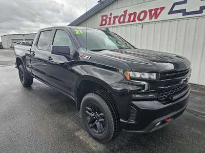 2021 Chevrolet 1500 Crew Cab, $34688.00. Photo 2